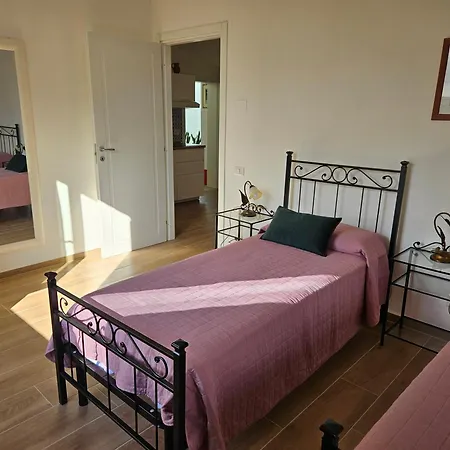 בית אירוח Residenza Albalonga *