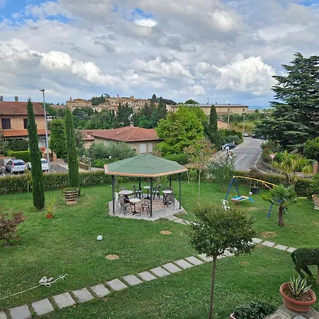 בית אירוח Residenza Albalonga *