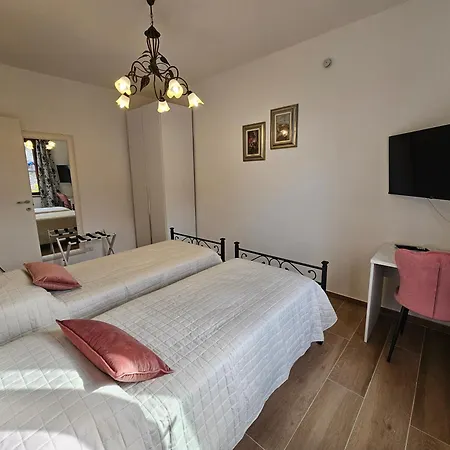 Residenza Albalonga * Castelnuovo Berardenga